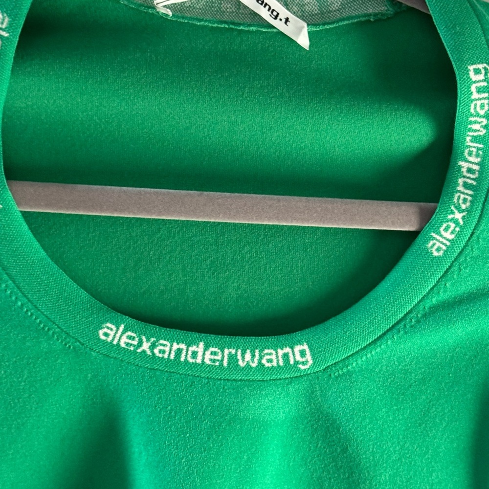 Alexander Wang Women’s Vibrant Green Tee
Size:S